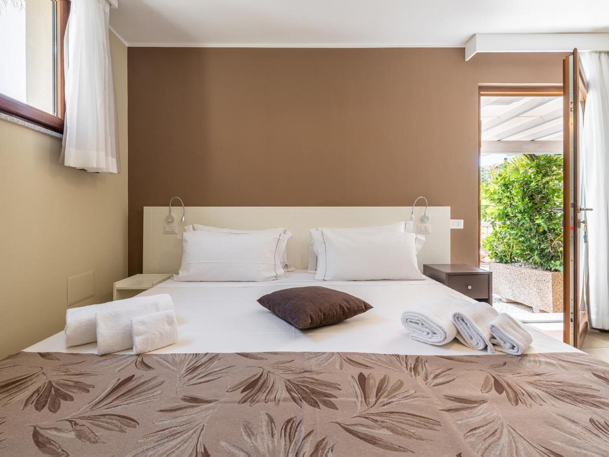B&B Giglio Di Chia ดอมุสเดมาเรีย ภายนอก รูปภาพ